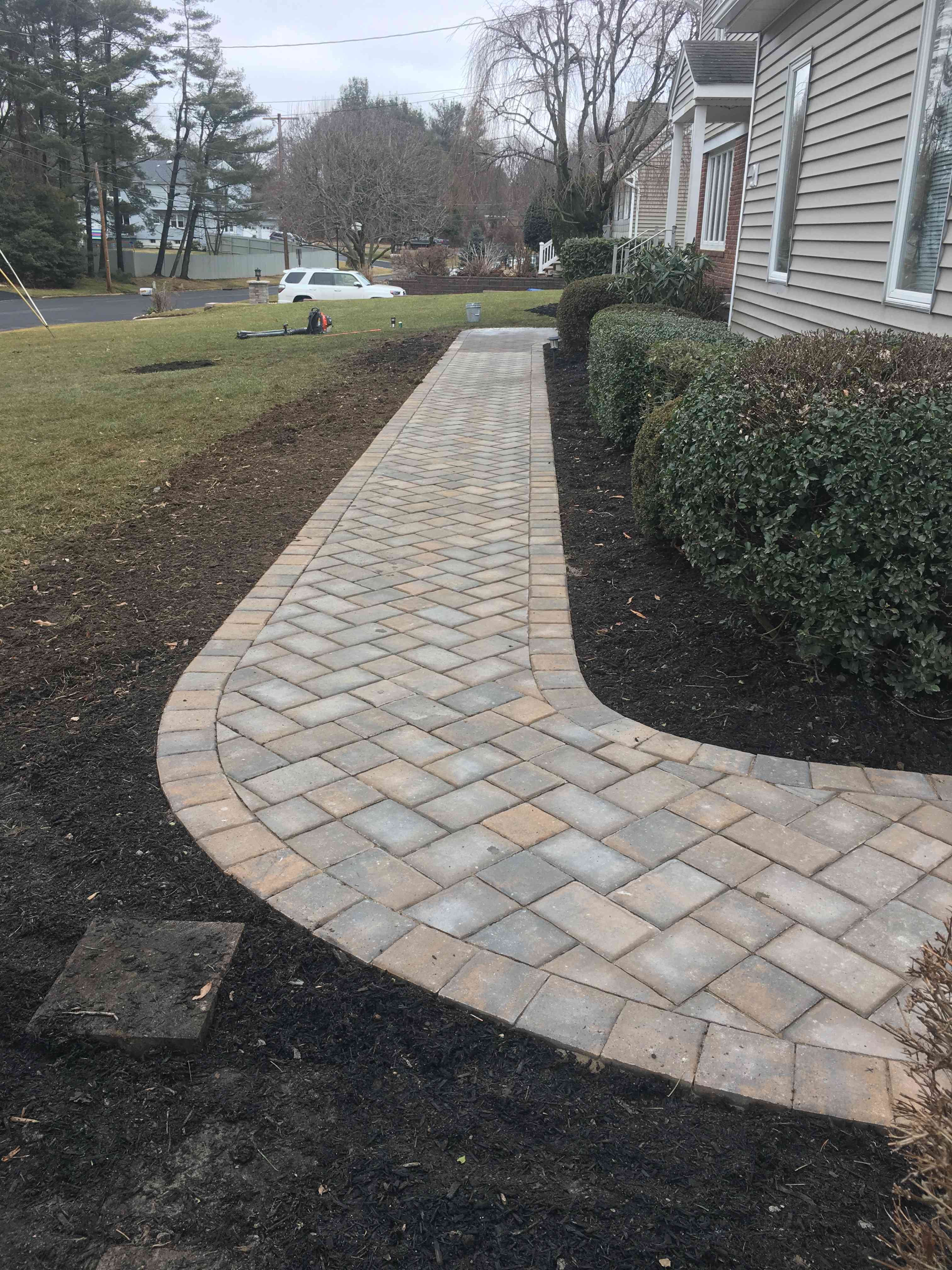 paver walkway curved light color in Monmouth county NJ 